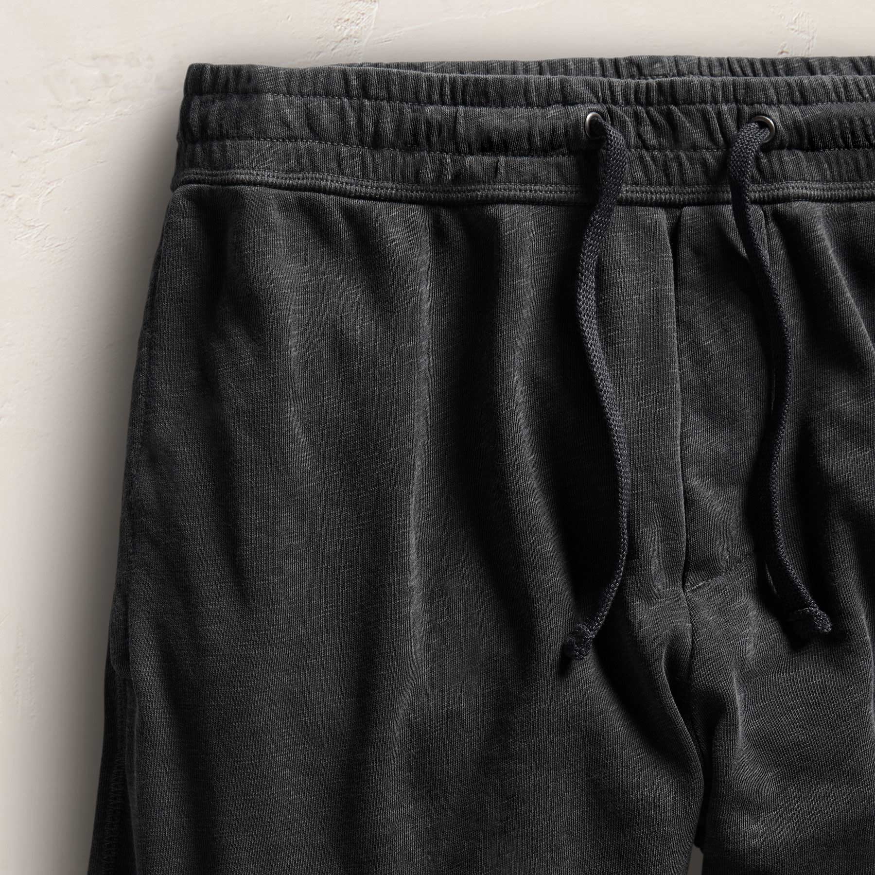 Vintage French Terry Sweat Short in Carbon Pigment | James Perse