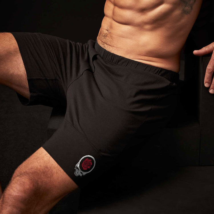 Grateful Dead Rose Boxer Short in Black/ Red | James Perse Los Angeles