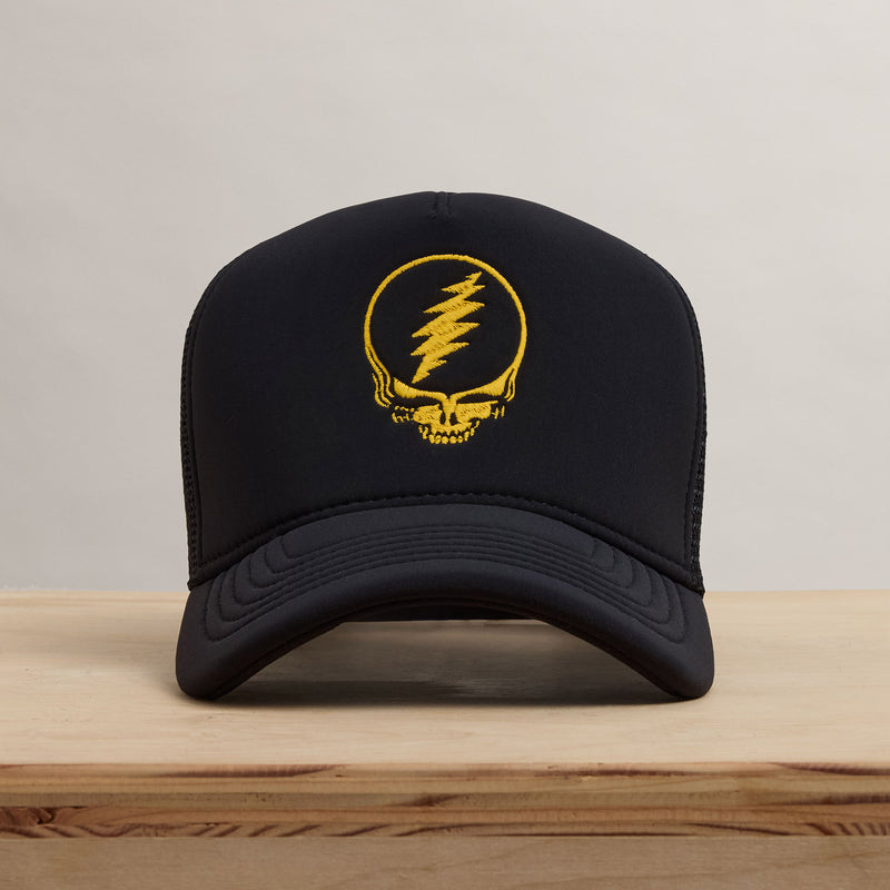 Grateful Dead Single Color Skull Embroidery Trucker in Black | James Perse Los Angeles