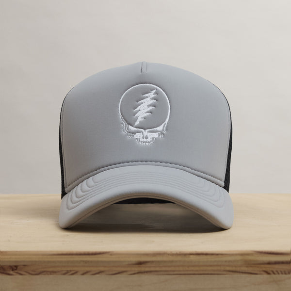 Grateful Dead Single Color Skull Embroidery Trucker in Pale Grey | James Perse Los Angeles