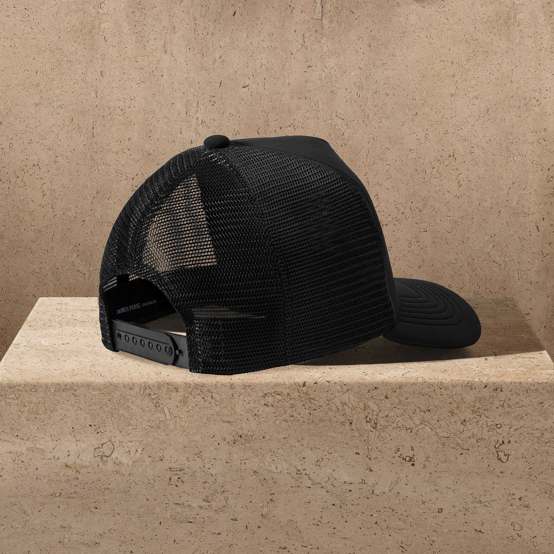 Scuba Trucker Hat - Black | James Perse Los Angeles