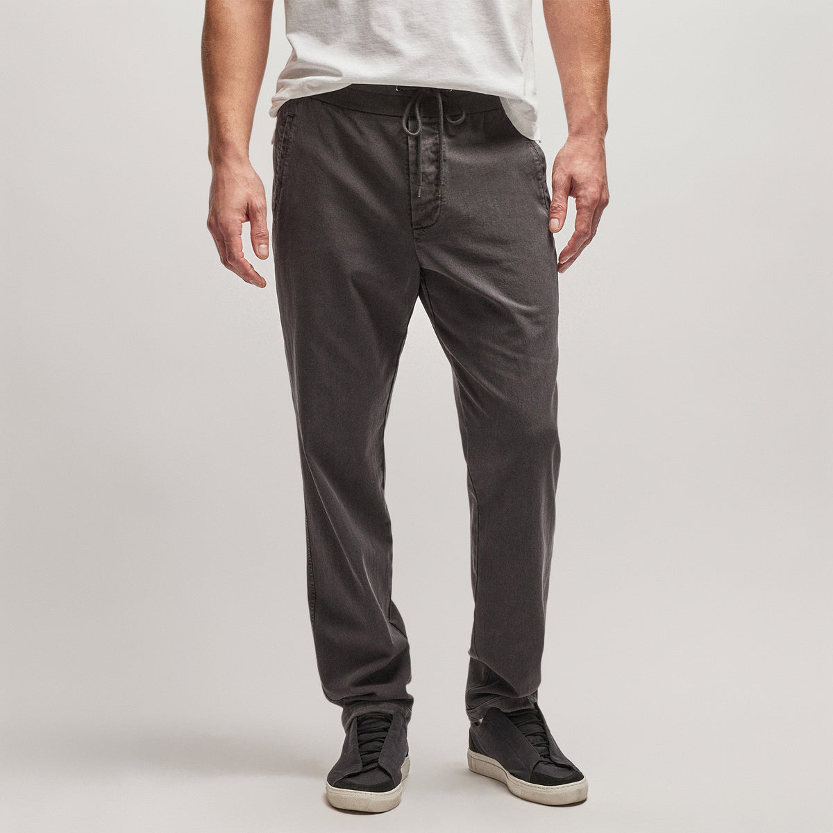 Cotton Twill Pant in Magma Pigment | James Perse Los Angeles