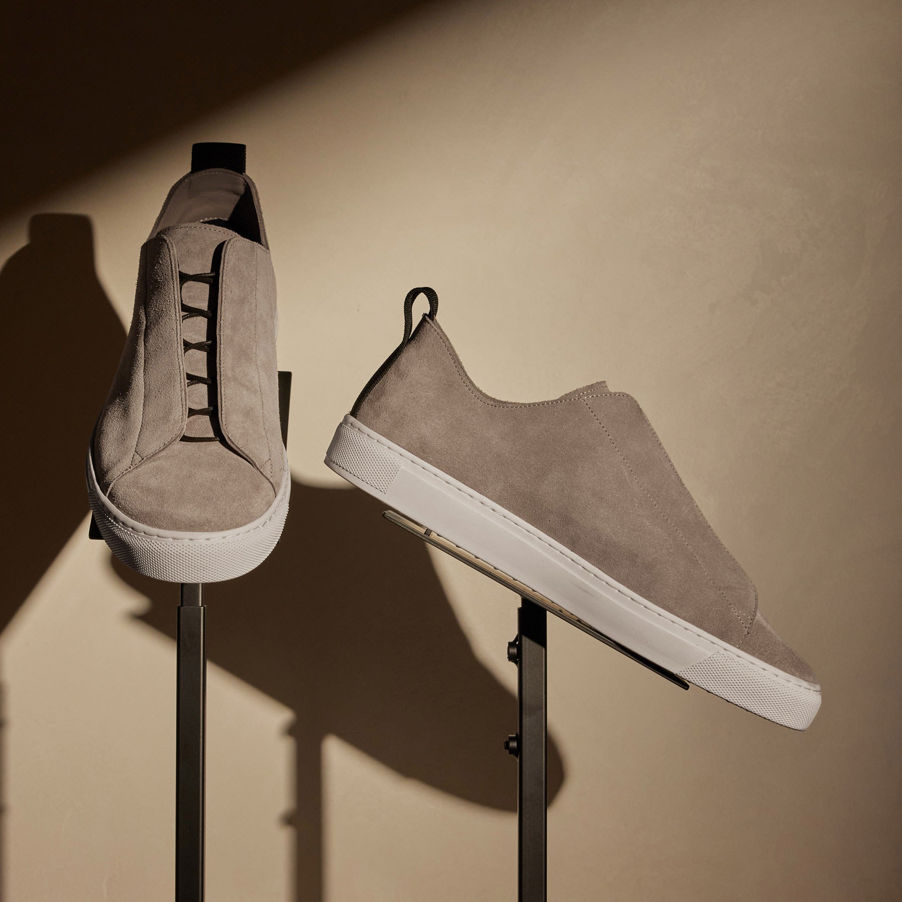 Men's Suede Solstice Sneaker - Earth | James Perse Los Angeles