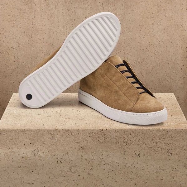 Men's Suede Solstice Sneaker in String | James Perse Los Angeles