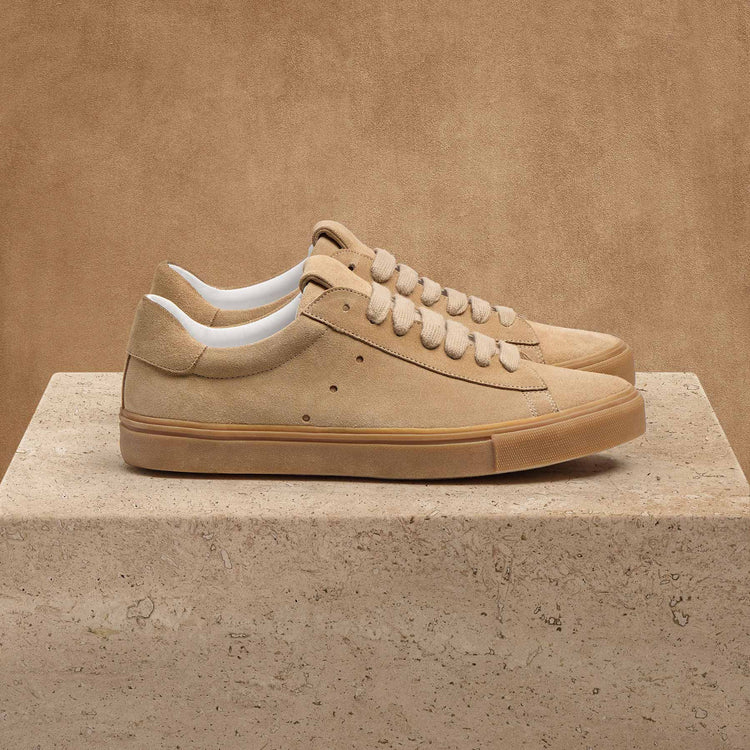 Men's Suede Retro Sneaker in Cappuccino | James Perse Los Angeles