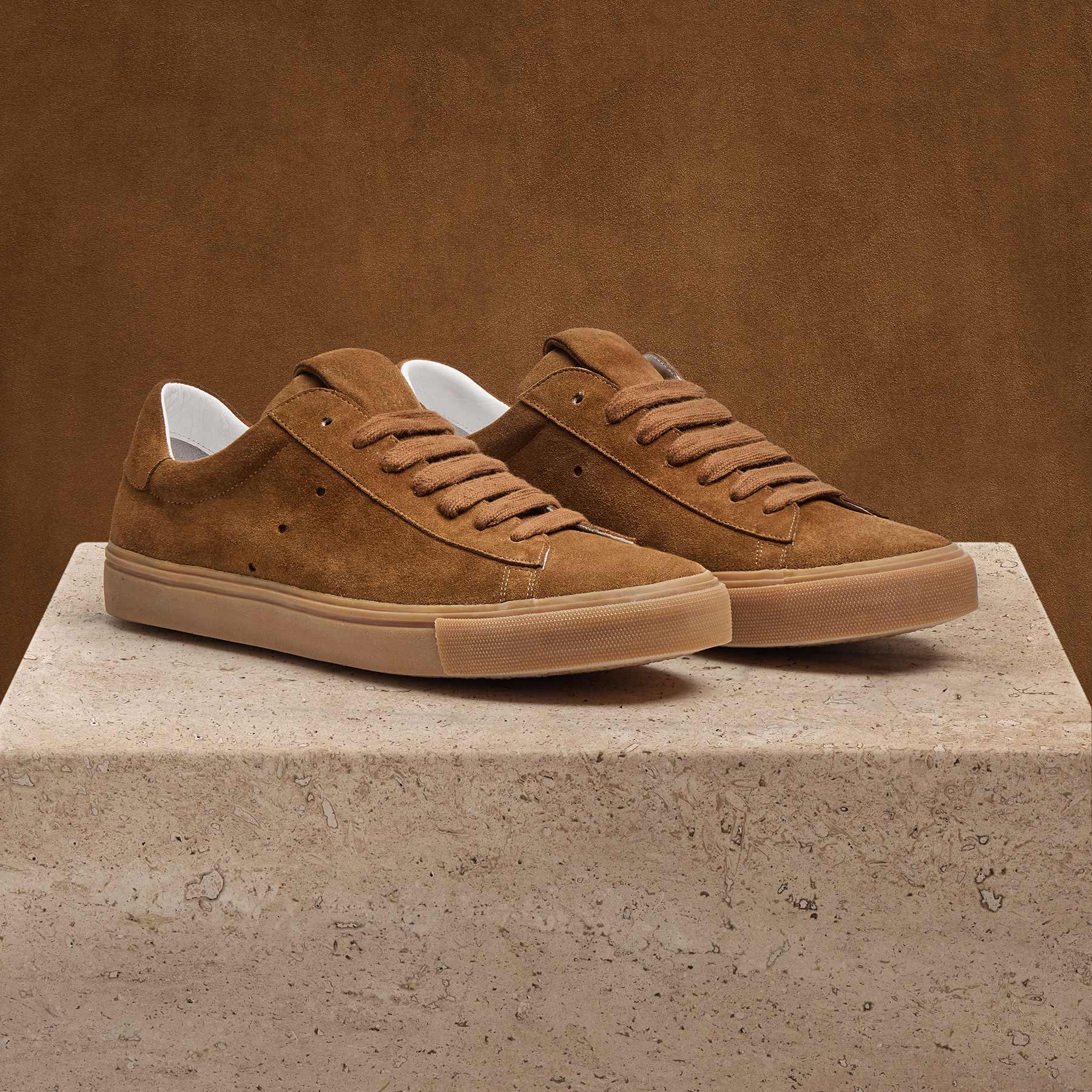 Men's Suede Retro Sneaker
