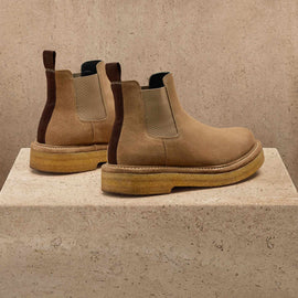 Men's Suede Chelsea Boot In String | James Perse Los Angeles