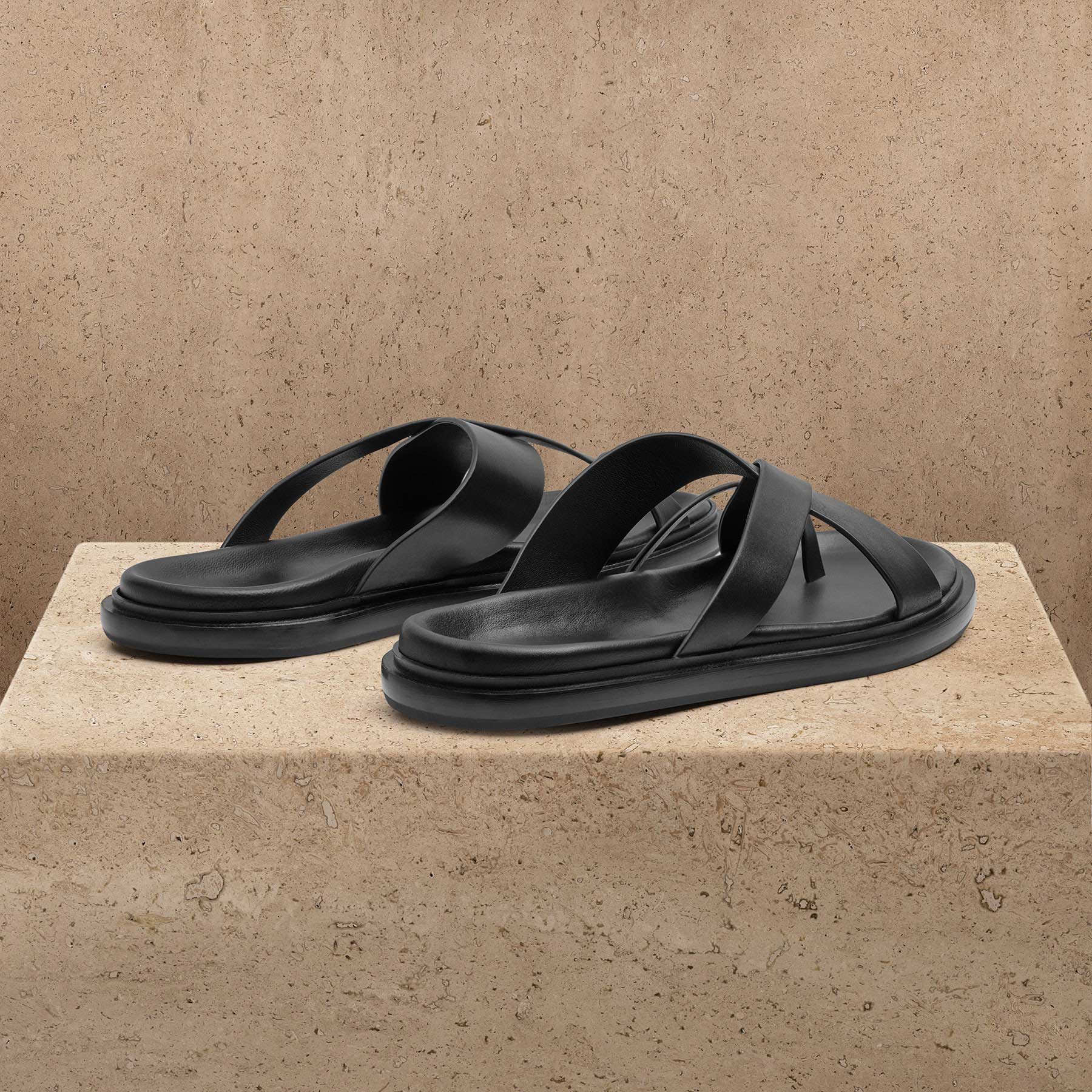 Men's Calf Leather Sandal In Black | James Perse Los Angeles
