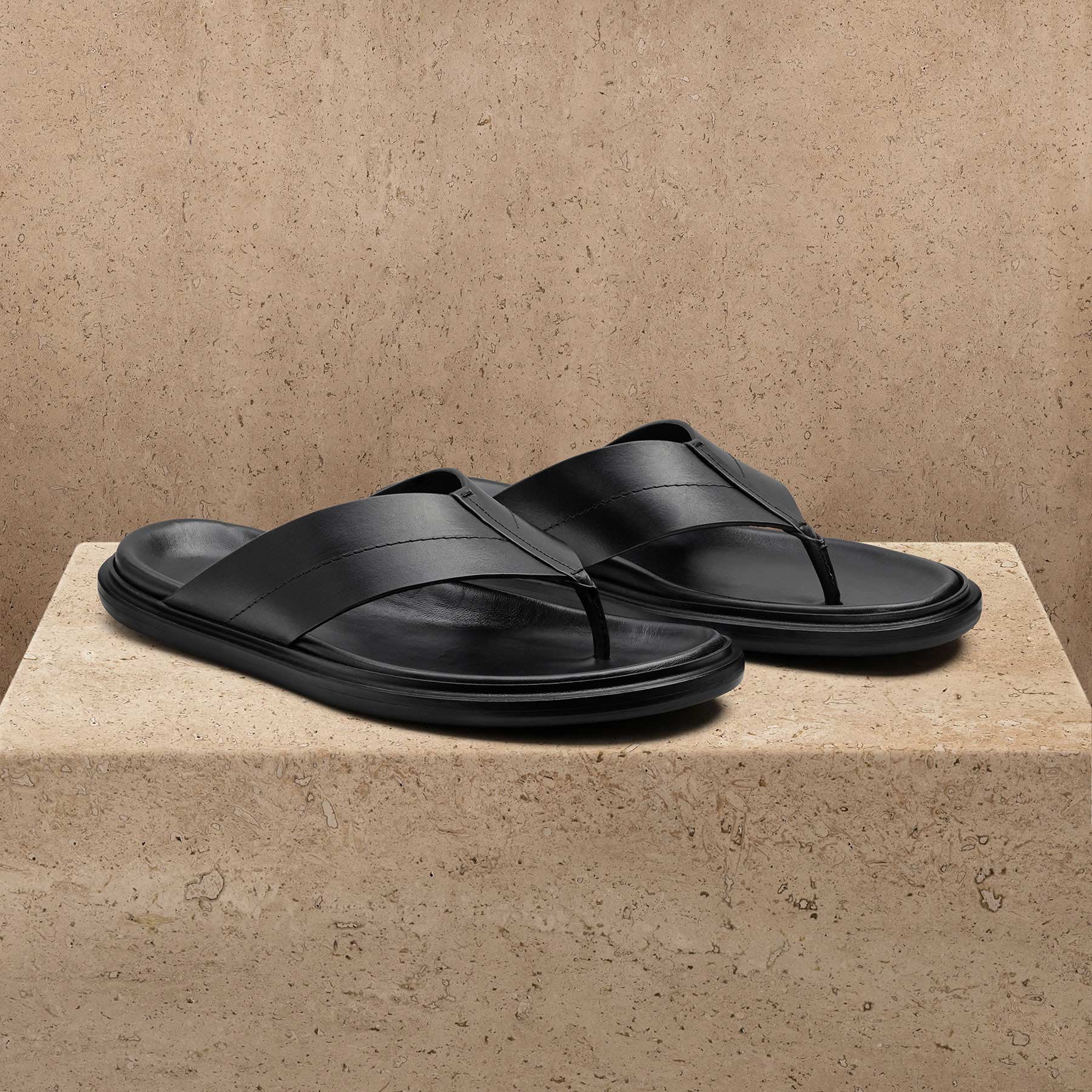 Men's Calf Leather Loafer in Black | James Perse Los Angeles