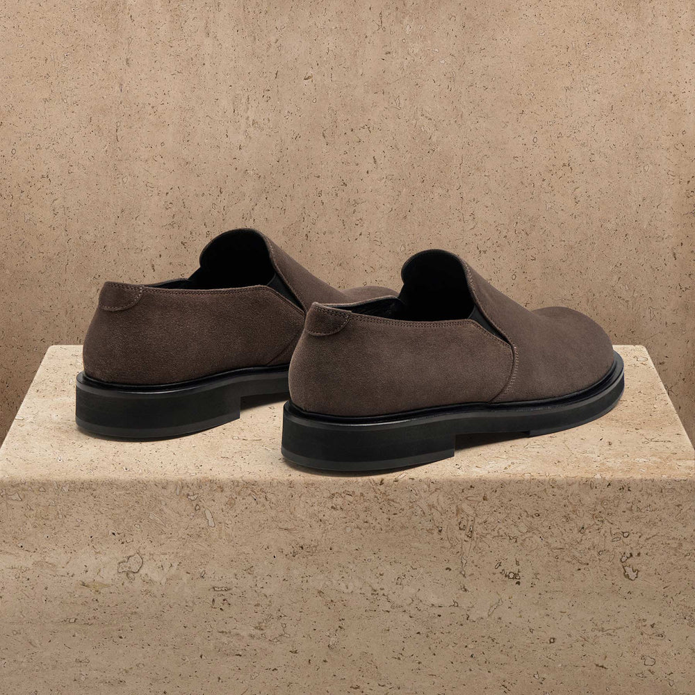 Men's Soft Suede Loafer in Anthracite | James Perse Los Angeles