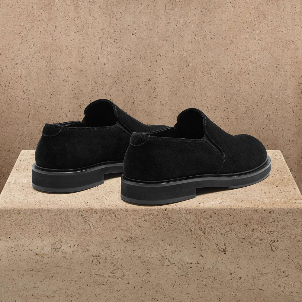 Men's Soft Suede Loafer in Black | James Perse Los Angeles