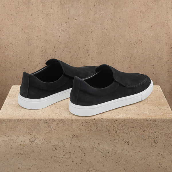 Men's Coastal Suede Slip On in Black | James Perse Los Angeles
