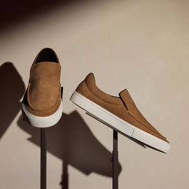 Men's Coastal Suede Slip On in Chestnut | James Perse Los Angeles