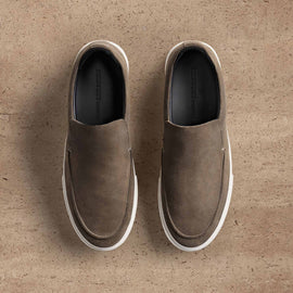 Men's Coastal Suede Slip On in Cement | James Perse Los Angeles
