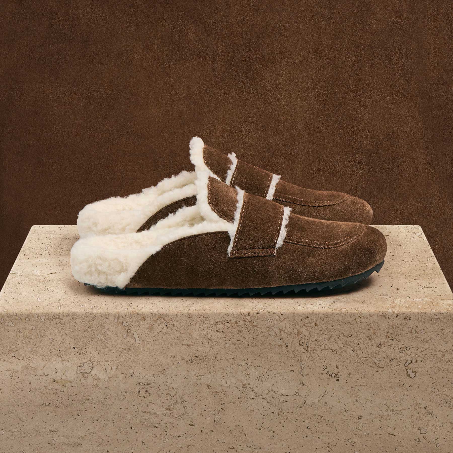 Women's Suede Shearling Loafer - Havana/Ivory | James Perse Los
