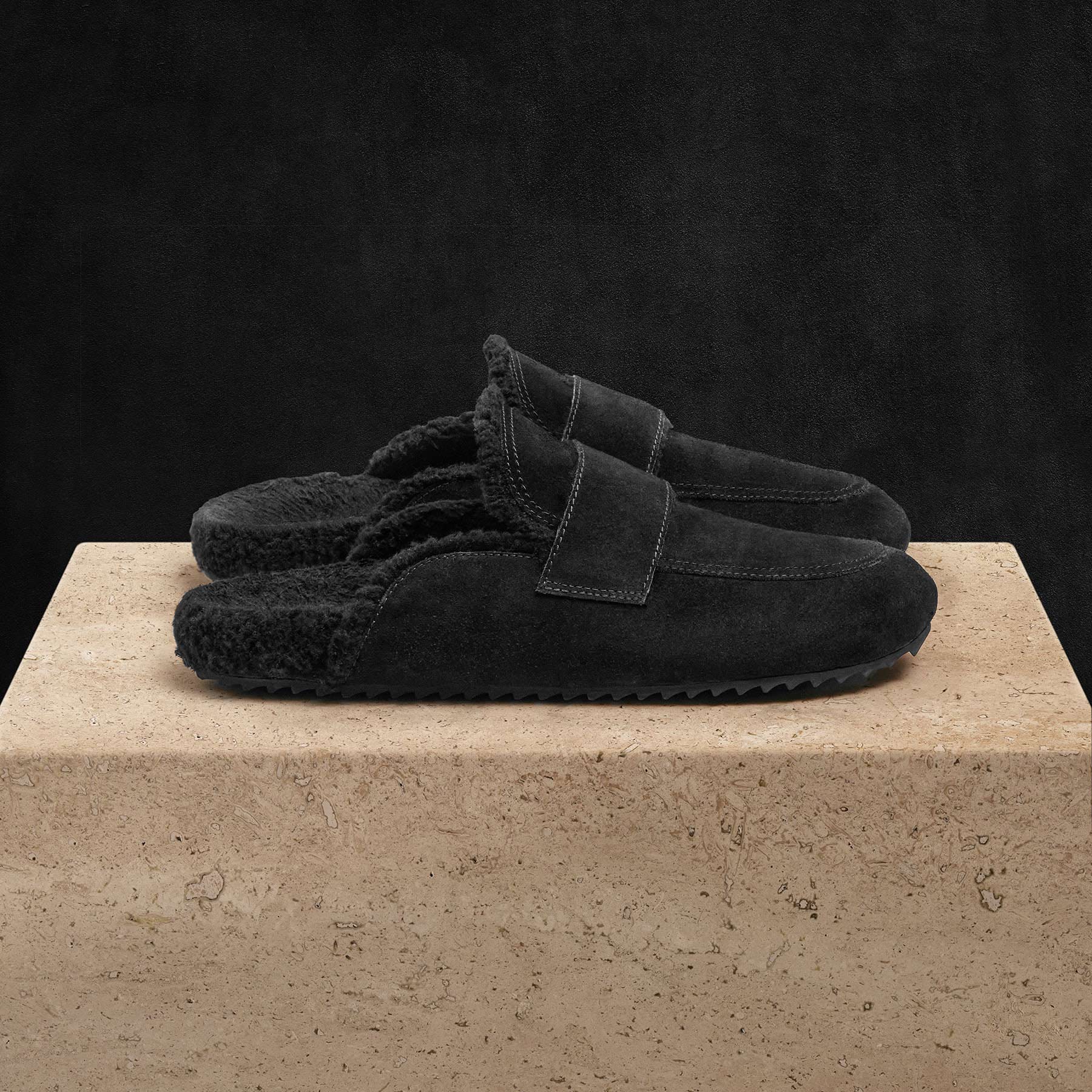 Men's Suede Shearling Lined Loafer - Black/Black | James Perse Los