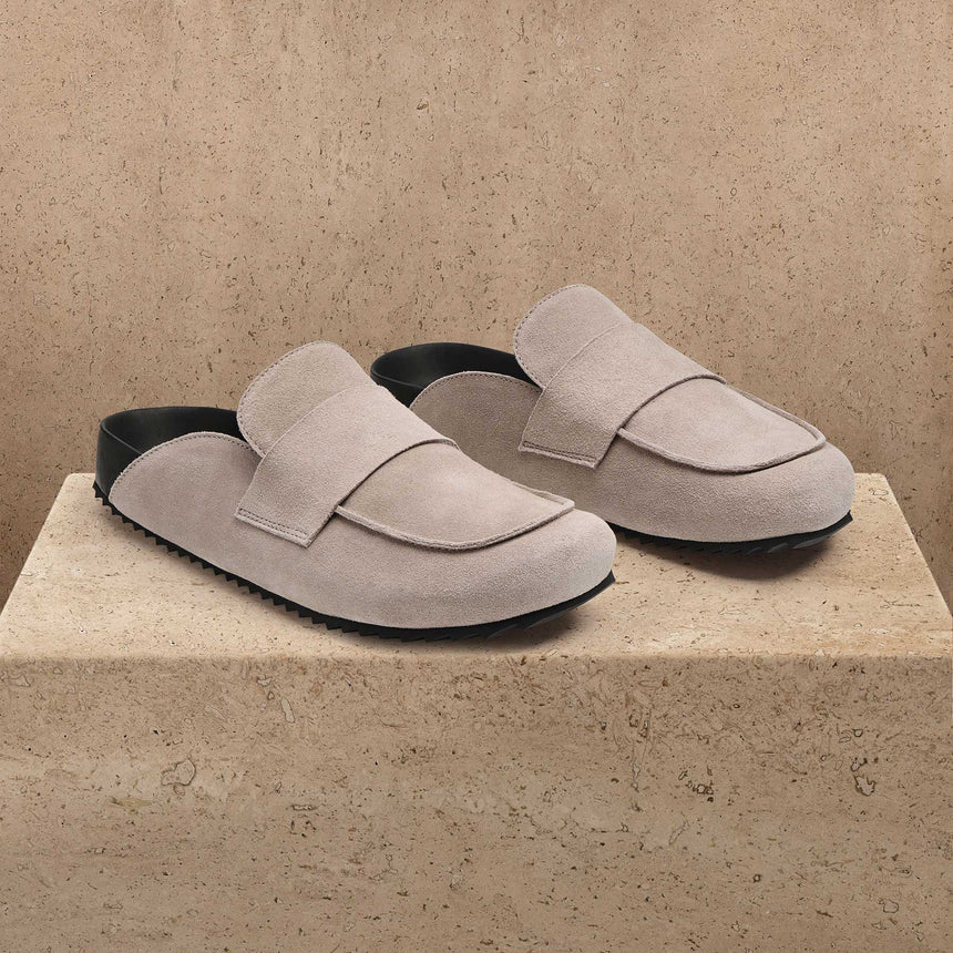 Men's Suede Slip On Loafer in Earth | James Perse Los Angeles