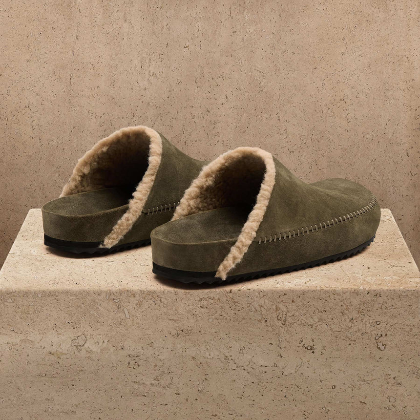 Men's Suede Shearling Clog in Musk | James Perse Los Angeles