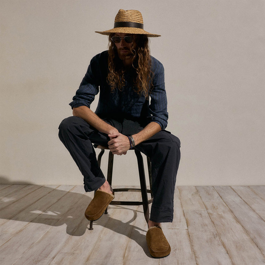 Men's Suede Shearling Clog in Tabacco | James Perse Los Angeles