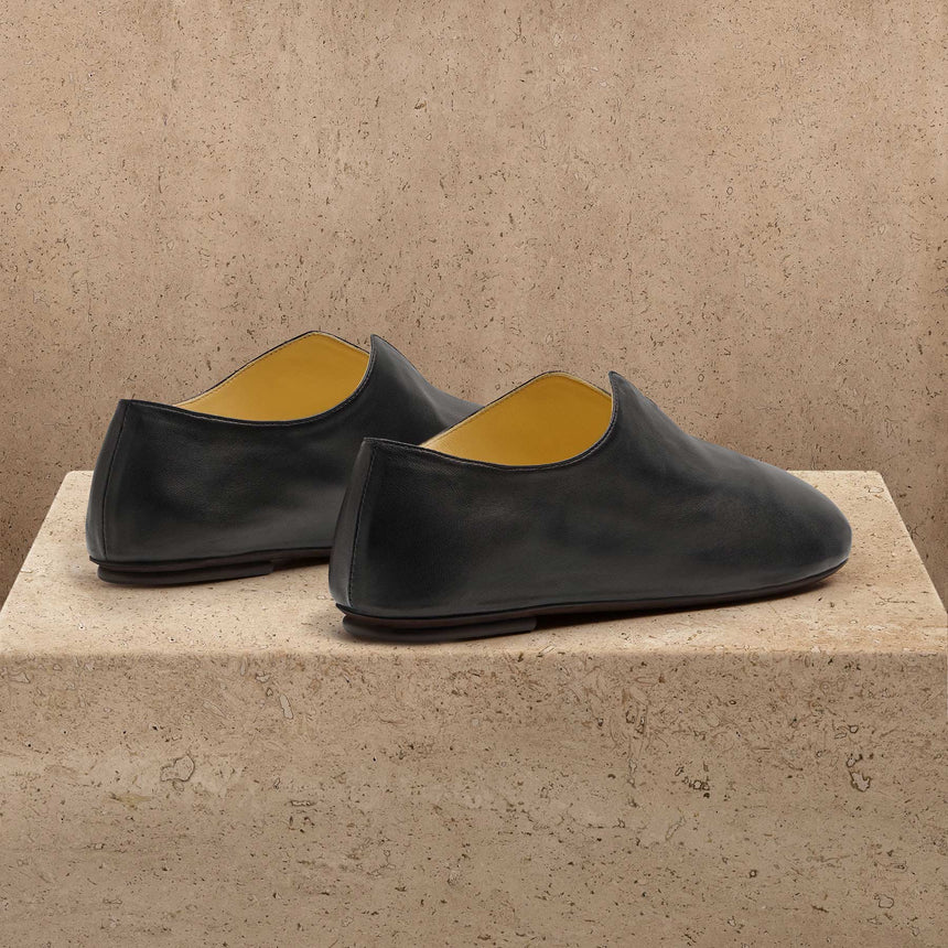 Women's Napa Leather Babouche in Black | James Perse Los Angeles