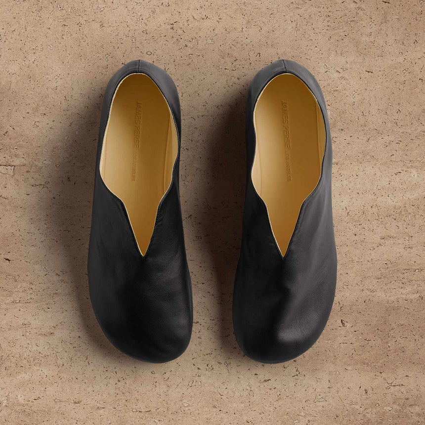 Women's Napa Leather Babouche in Black | James Perse Los Angeles