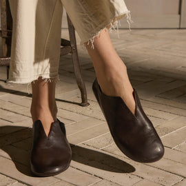 Women's Napa Leather Babouche in Pony | James Perse Los Angeles