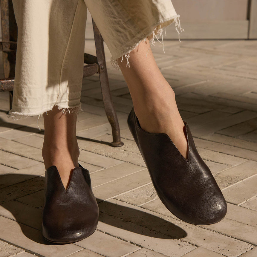 Women's Napa Leather Babouche in Pony | James Perse Los Angeles