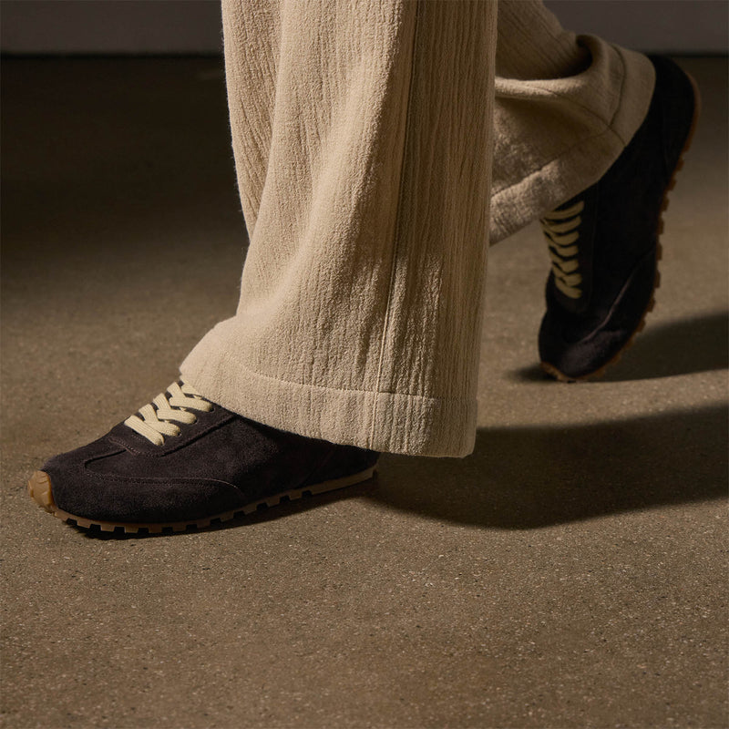 Women's Suede Low Running Sneaker - Cafe