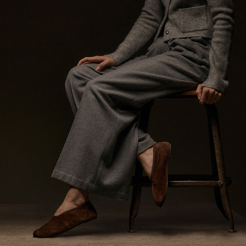 Women's Binded Suede Ballet Flat in Coffee Brown | James Perse Los Angeles