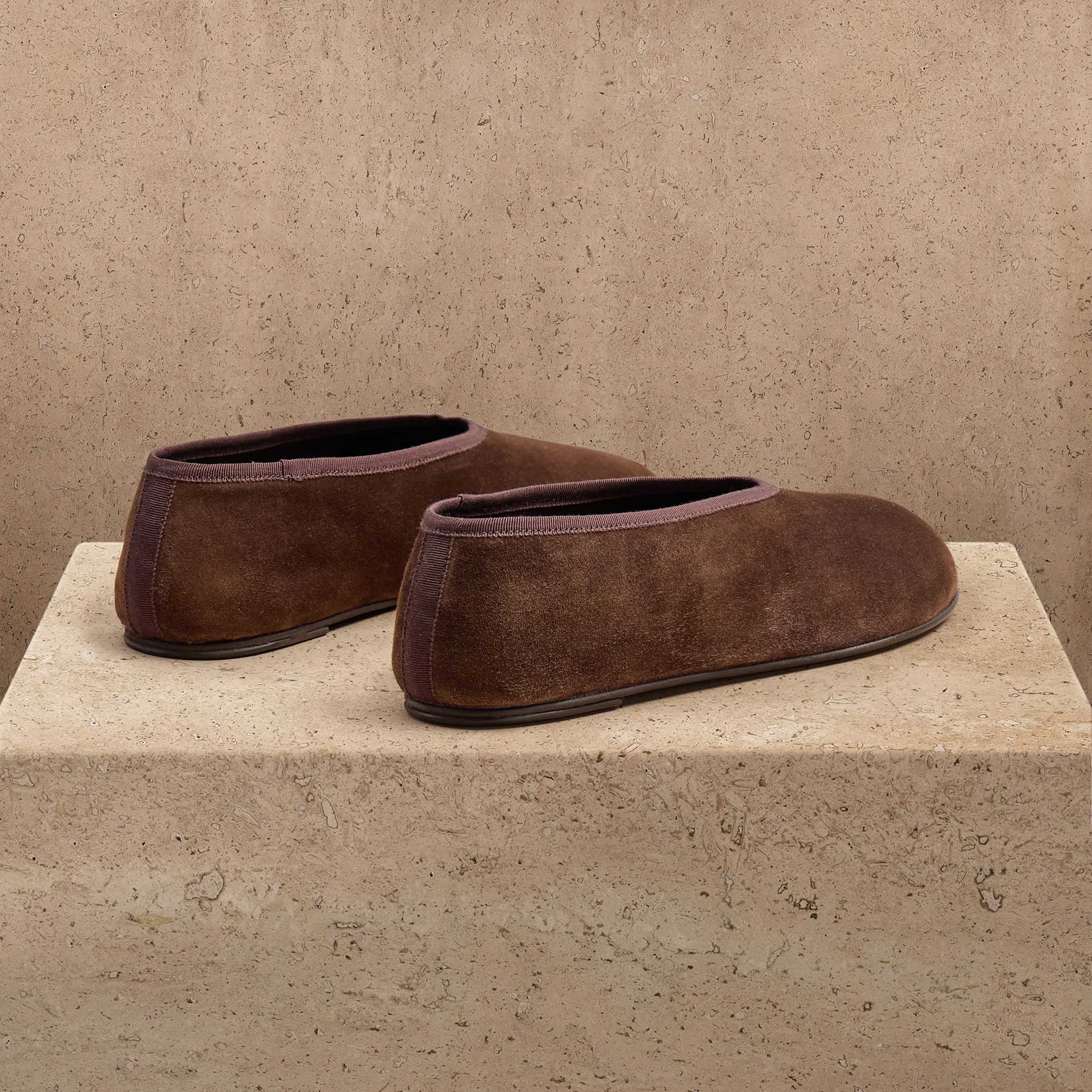 Women's Binded Suede Ballet Flat In Coffee Brown | James Perse Los Angeles