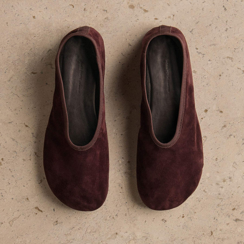 Women's Binded Suede Ballet Flat In Deep Burgundy/Wine | James Perse Los Angeles