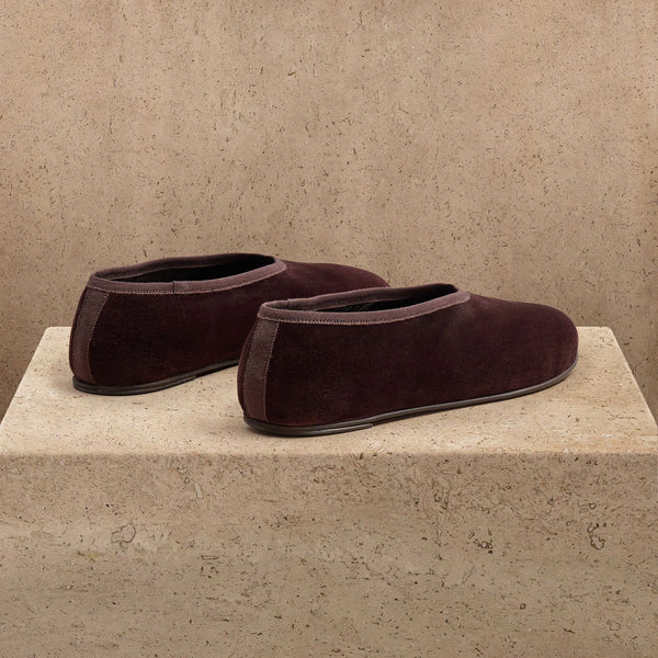 Women's Binded Suede Ballet Flat In Deep Burgundy/Wine | James Perse Los Angeles
