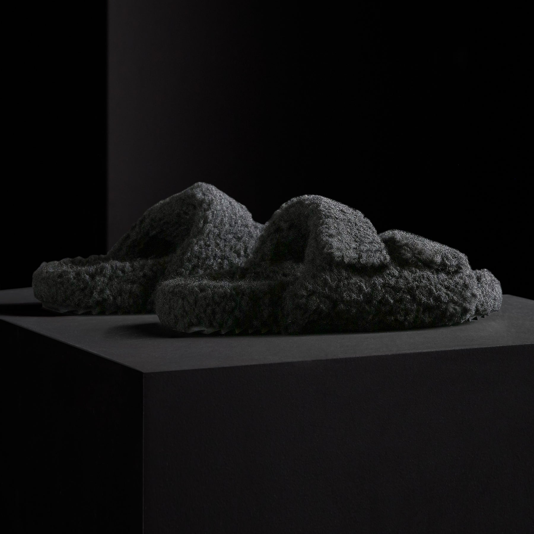 Women's Double Strap Shearling Slide in Black | James Perse Los Angeles