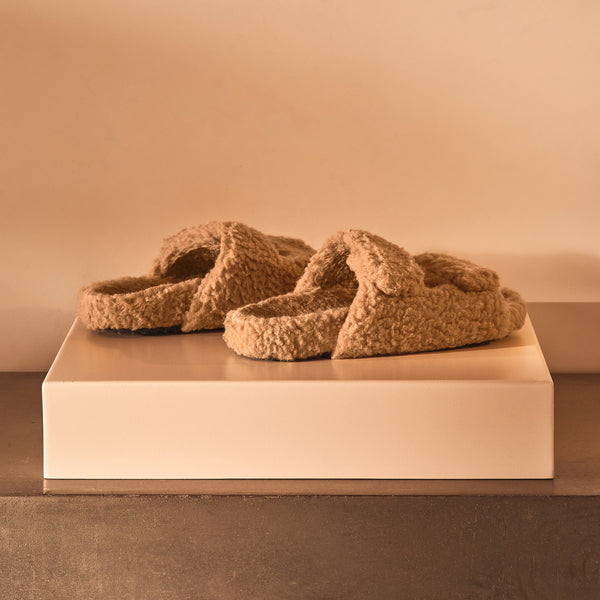 Women's Double Strap Shearling Slide in Taupe | James Perse Los Angeles