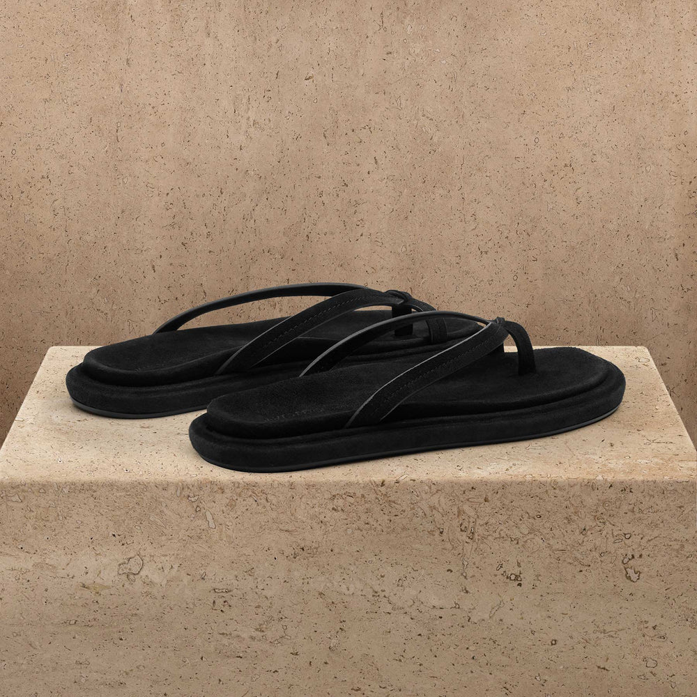 Women's Suede Cross Thong Sandal in Black/Black | James Perse Los Angeles