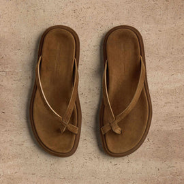 Women's Suede Cross Thong Sandal in Tabacco / Tabacco | James Perse Los Angeles