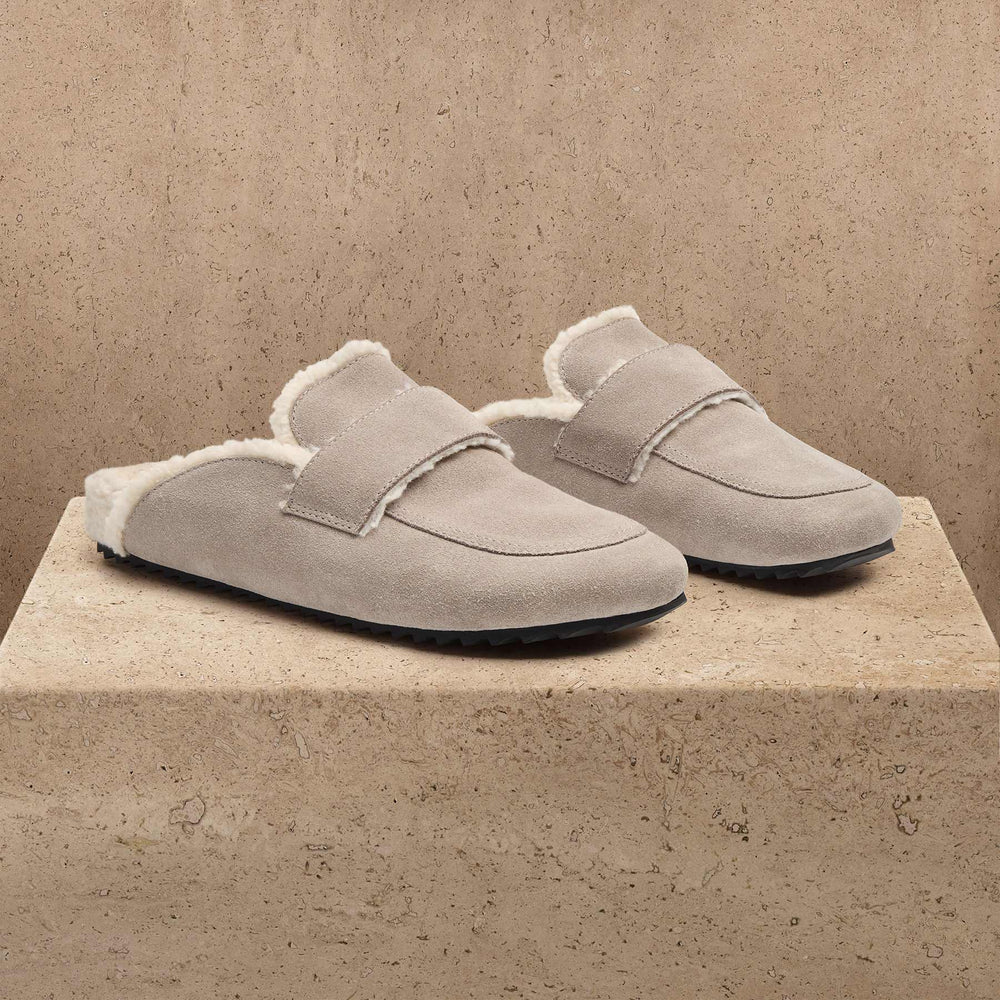 Women's Suede Lined Clog - Earth/Ivory