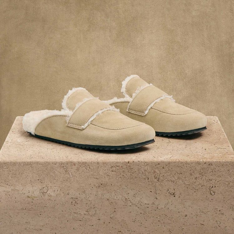 Women's Suede Shearling Loafer in Sand/Ivory | James Perse Los Angeles