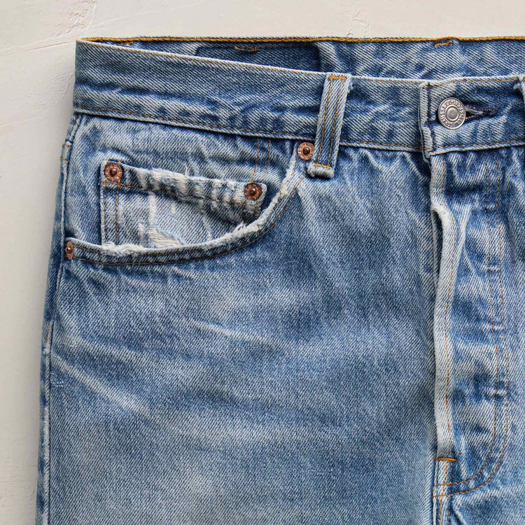 Vintage Levi's Denim In Medium Wash | James Perse Los Angeles