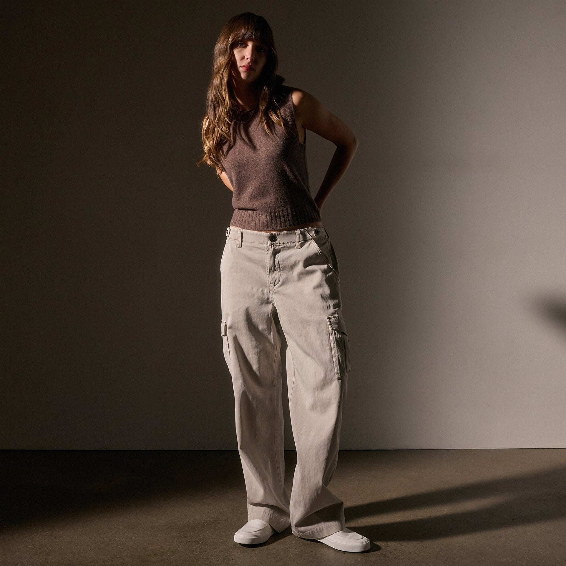 Cargo Pant in Salt Pigment | James Perse Los Angeles