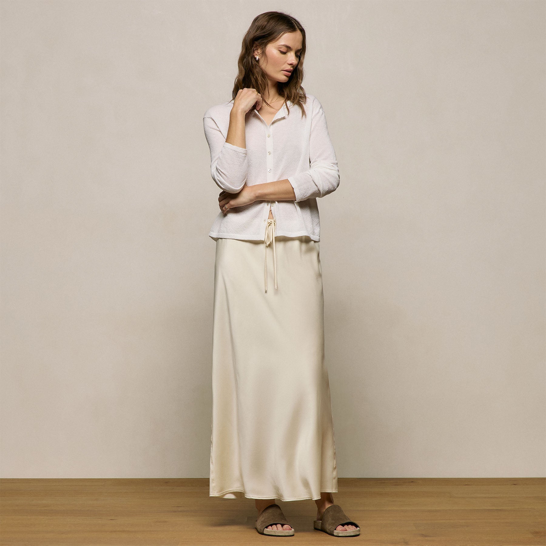 Fine Knit Cardigan in White | James Perse Los Angeles