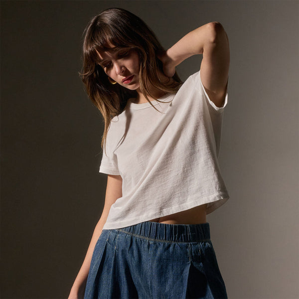 Brushed Elevated Jersey Short Sleeve Tee in White | James Perse Los Angeles