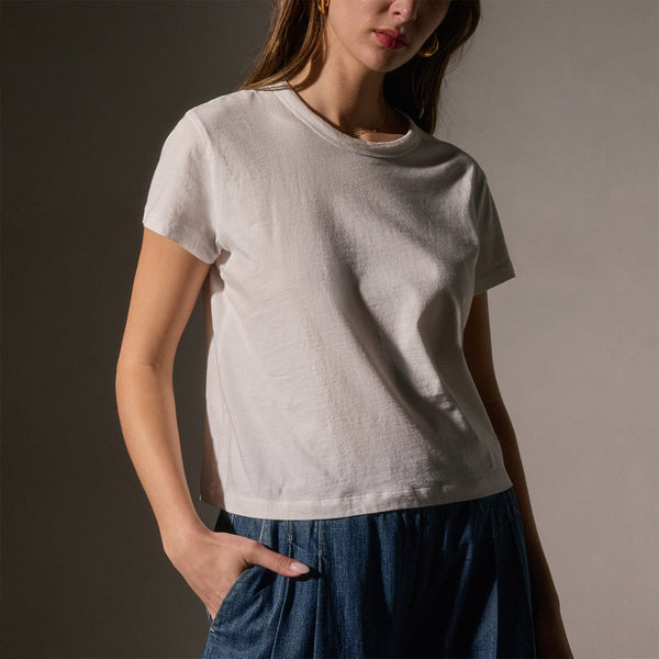 Brushed Elevated Jersey Short Sleeve Tee in White | James Perse Los Angeles