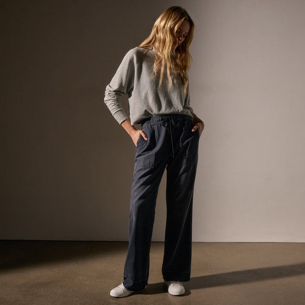 Wide Leg Pull On Denim Pant in Black Enzyme | James Perse Los Angeles