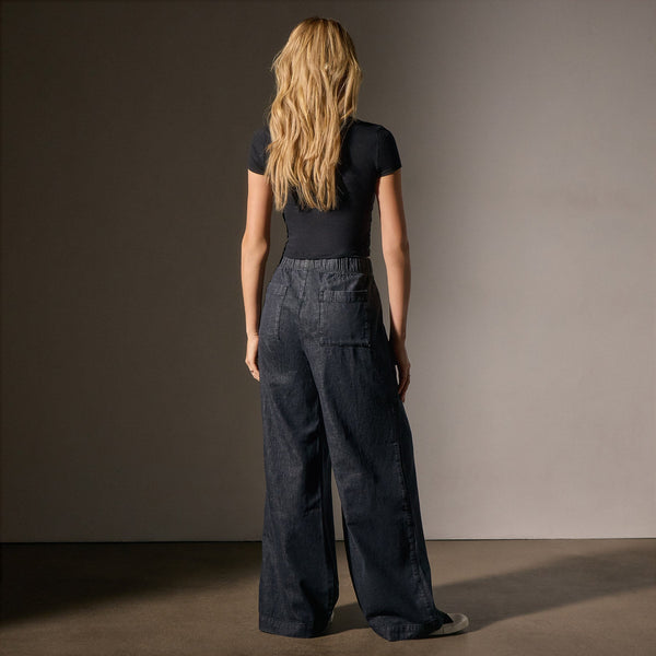 Pleated Denim Pant  in Black Enzyme Wash | James Perse Los Angeles