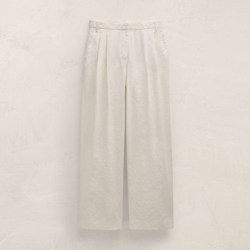 Linen Cotton Pleated Trouser in Off White | James Perse Los Angeles