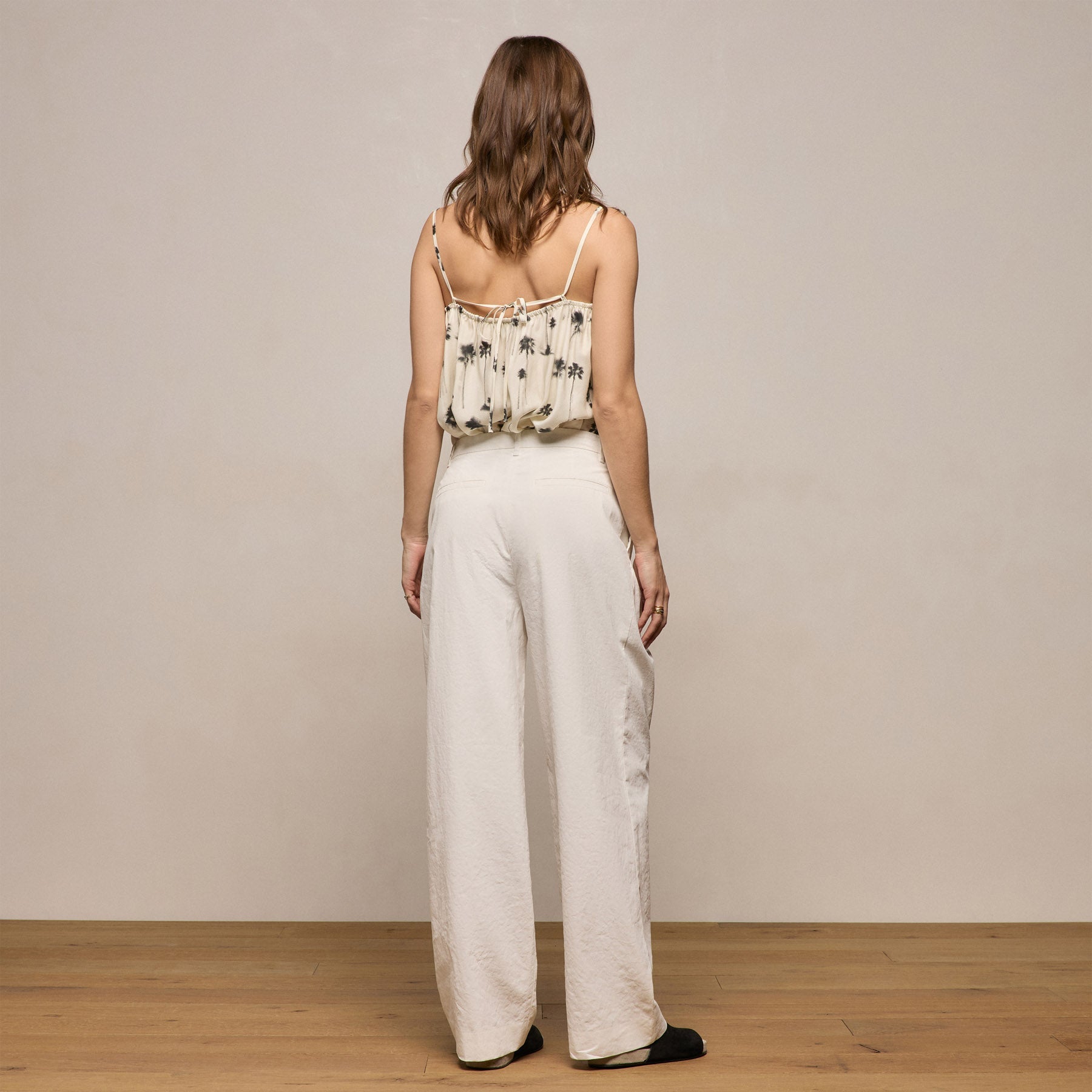 Linen Cotton Pleated Trouser in Off White | James Perse Los Angeles