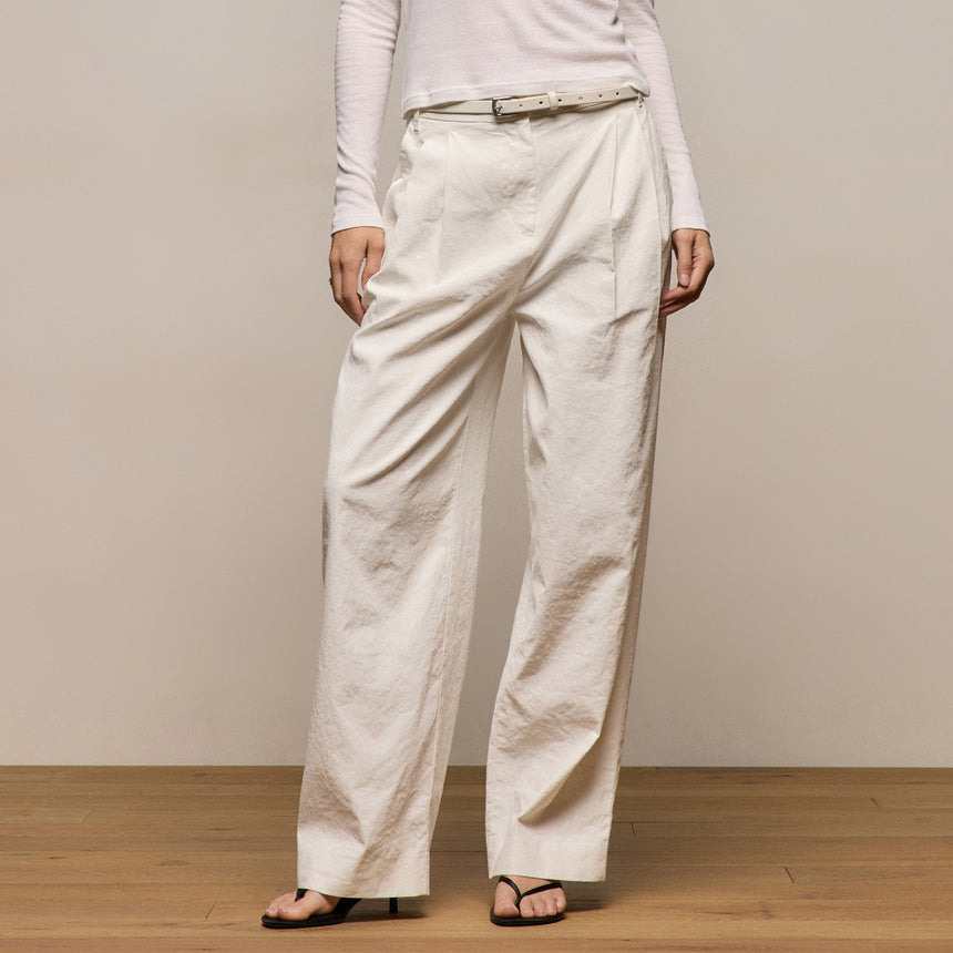 Linen Cotton Pleated Trouser in Off White | James Perse Los Angeles