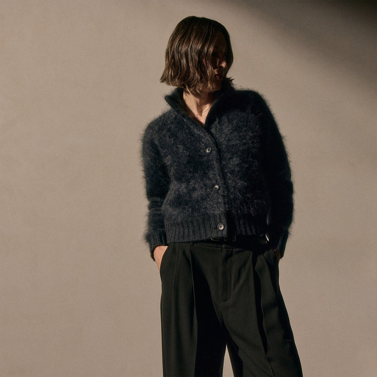 Fuzzy Csh Shrnkn Bttn Cardigan in Coal | James Perse Los Angeles