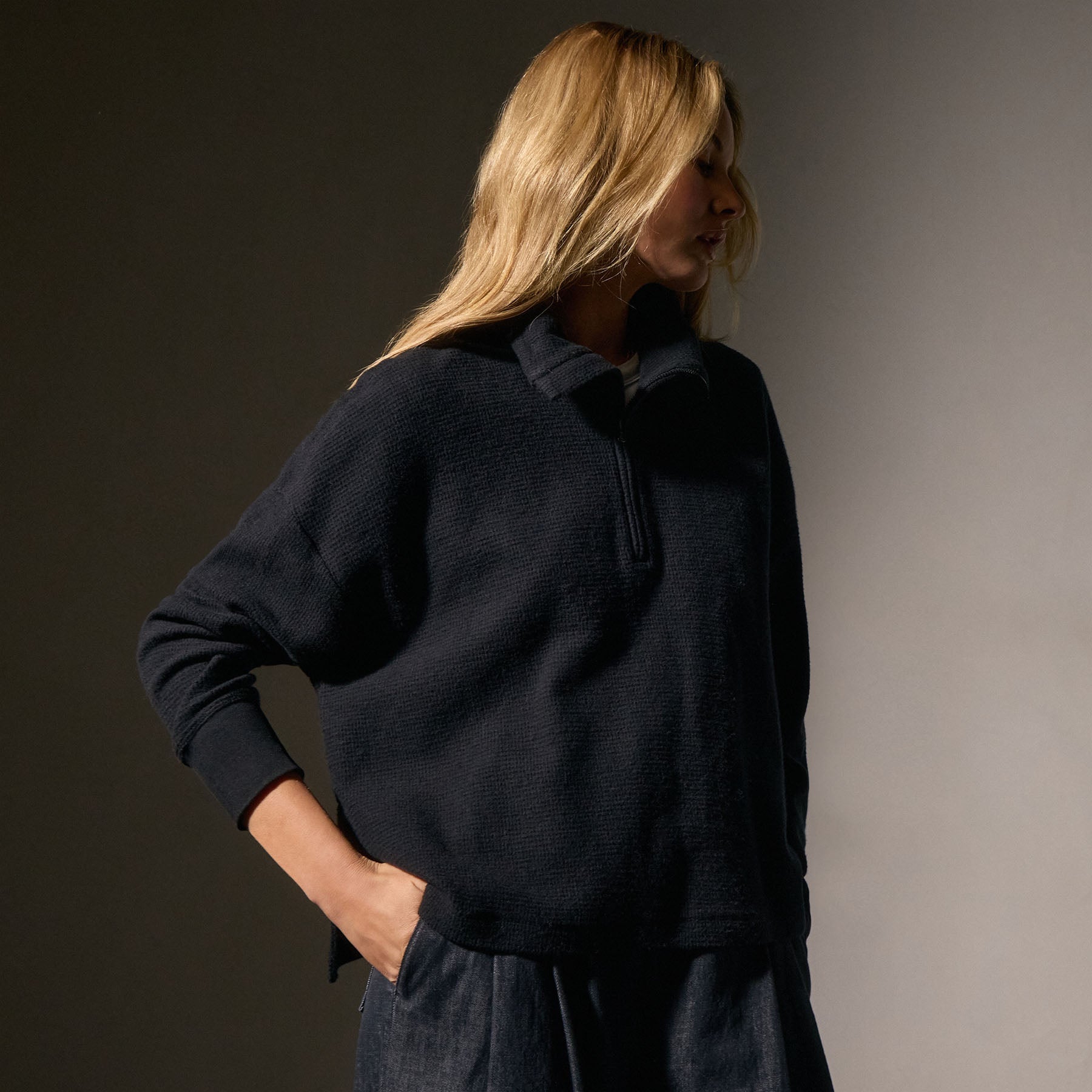 Brushed Thermal Half Zip - Black | James Perse Los Angeles